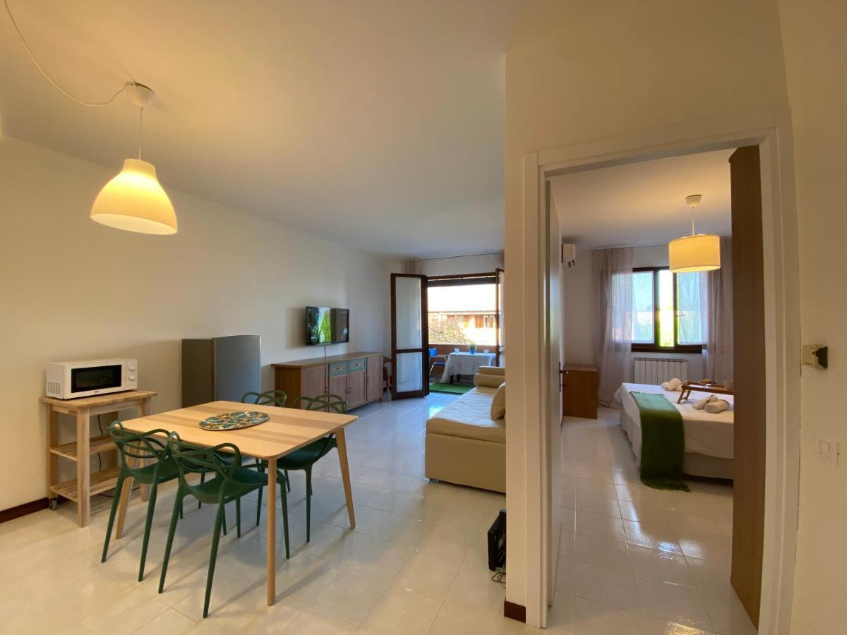 Casa Vittoria Apartment Сирмионе Екстериор снимка