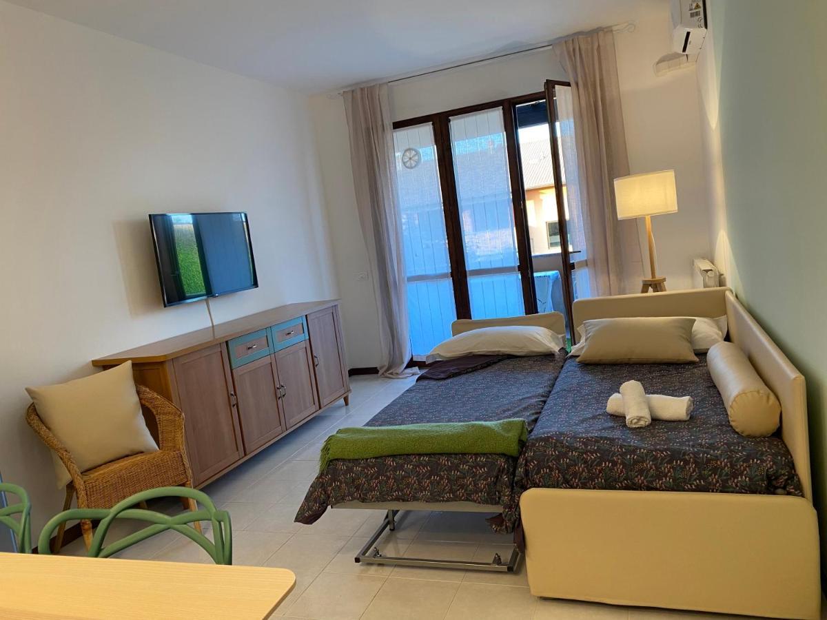 Casa Vittoria Apartment Сирмионе Екстериор снимка